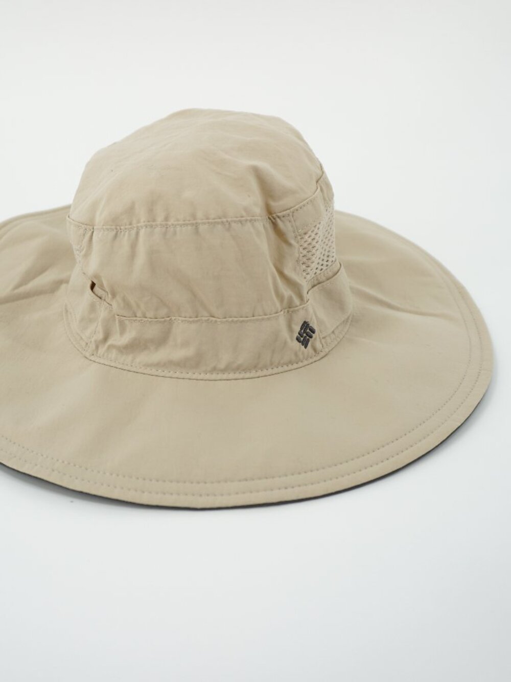 Columbia Omni-Shade Fishing Hat Khaki Vented Hiking Sun Cap Unisex 0/S Tan